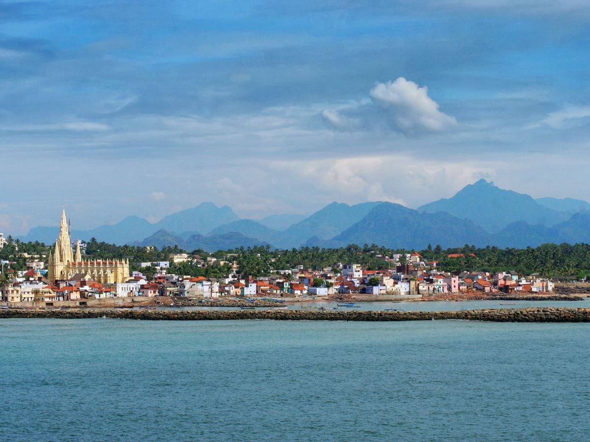 Kanyakumari is famous for its captivating views, visit the last end of the country like this, you will get many wonderful experiences - 5 famous places of kanyakumari you must visit gandhi ...