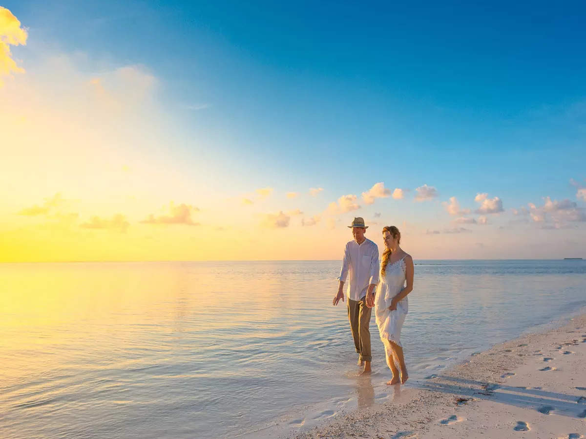 Honeymoon Destination In December, Instead of going to any expensive place after getting married in December, visit these 7 budget friendly honeymoon destinations - honeymoon places in ...