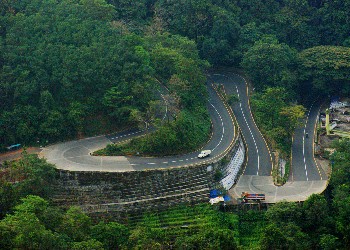 If you want to spend some peaceful moments in the lap of nature then definitely visit Wayanad.