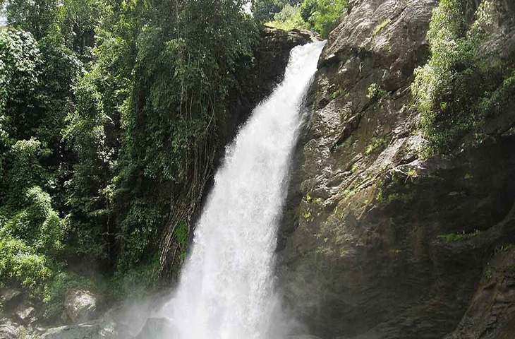 This weekend you must also explore these waterfalls of Wayanad, you will enjoy