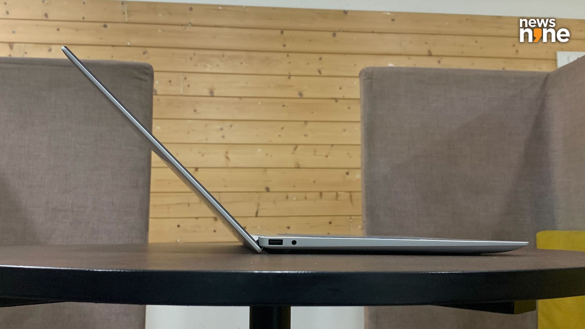HP has done a good job of making the laptop appear thinner than it actually is. This is the limit to which the lid opens up. (Image Credit: Aditya Madanapalle/News9).