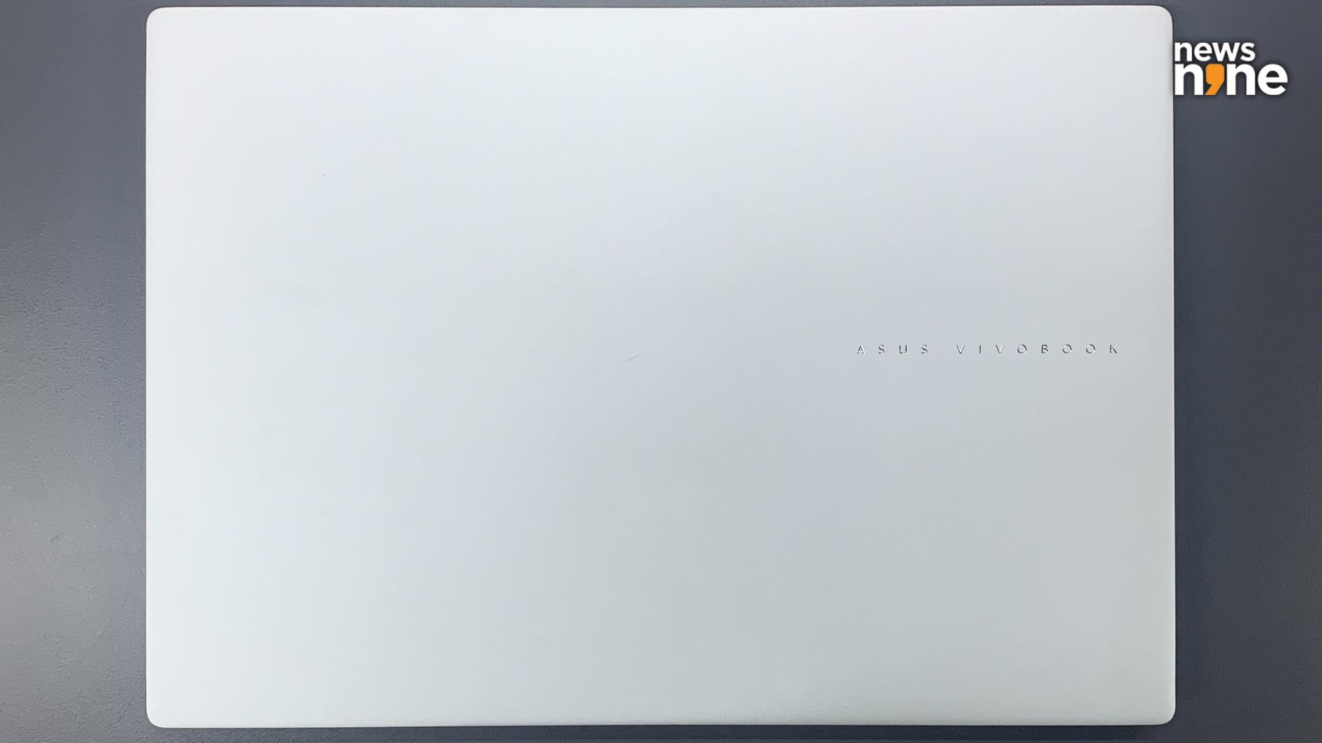 The sophistication of the Asus Vivobook S16 is not just skin deep, it goes all the way to the bones. (Image Credit: Aditya Madanapalle/News9). 