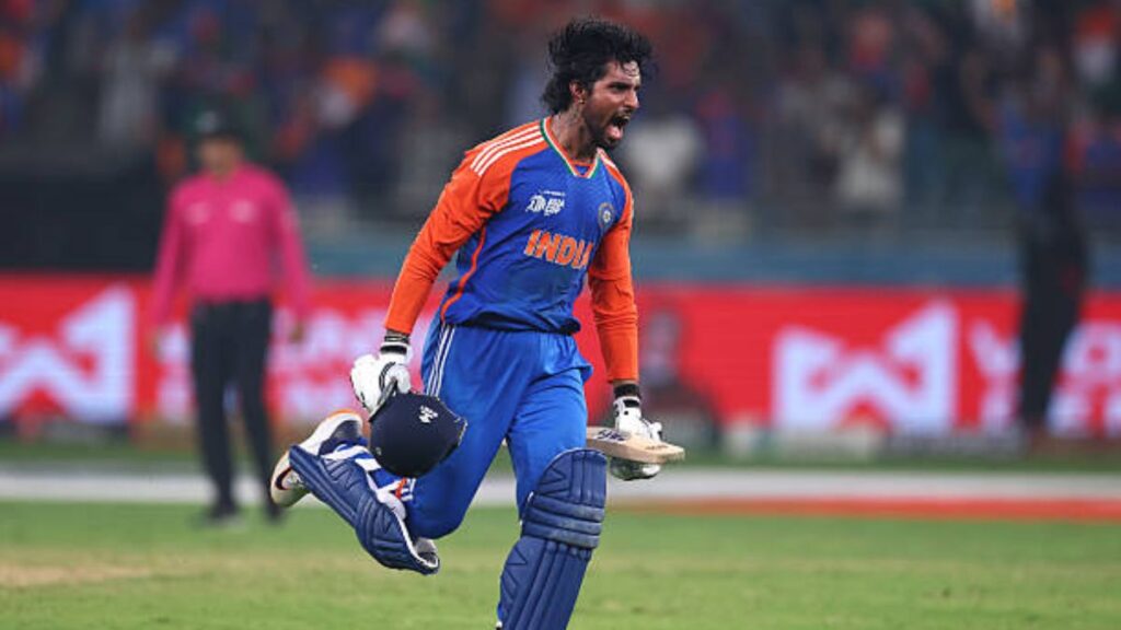 india-vs-pakistan-match-stats-surya-surpasses-virat-kohli-kuldeep-yadav-and-tilak-also-create-history-total-17-records-made-in-the-match