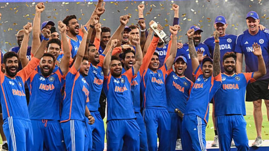 अभिषेक-कुलदीप को 10 में से 10 तो गिल को मात्र 3 नंबर, जानें एशिया कप में टीम इंडिया के सभी खिलाड़ियों की रेटिंग 10 Abhishek and Kuldeep got 10 out of 10, while Gill got only 3. Find out the ratings of all Team India players in the Asia Cup.