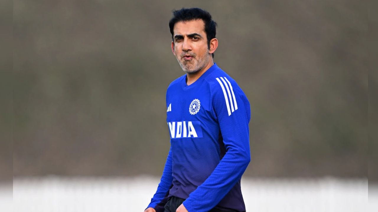 Oman के खिलाफ खेले थे ये 3 भारतीय खिलाड़ी, लेकिन Pakistan के खिलाफ कोच Gambhir ने ड्रॉप करने का लिया निर्णय