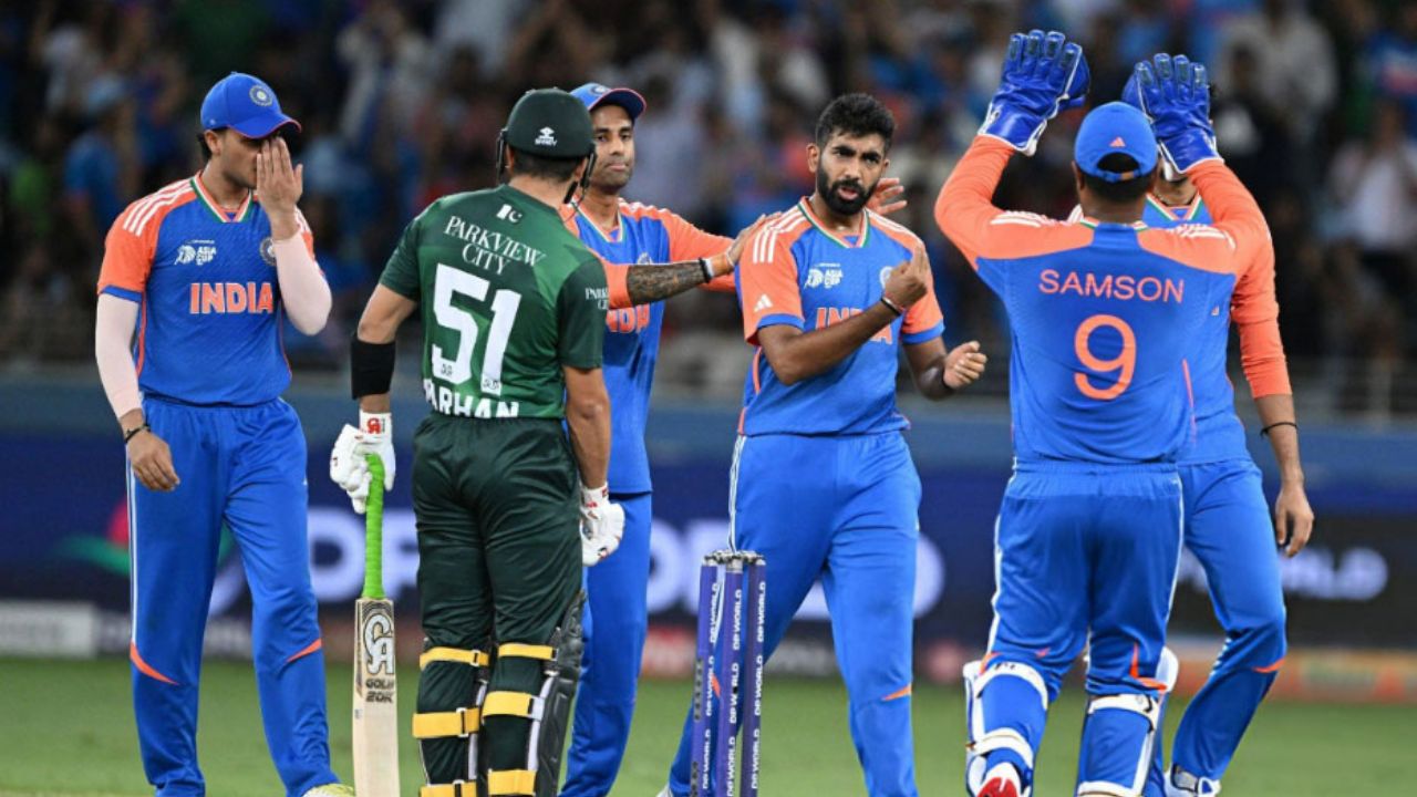 सुपर-4 मुकाबले के लिए India-Pakistan दोनों की प्लेइंग 11 आई सामने, ये 22 खिलाड़ी लेंगे एक-दूसरे से लोहा