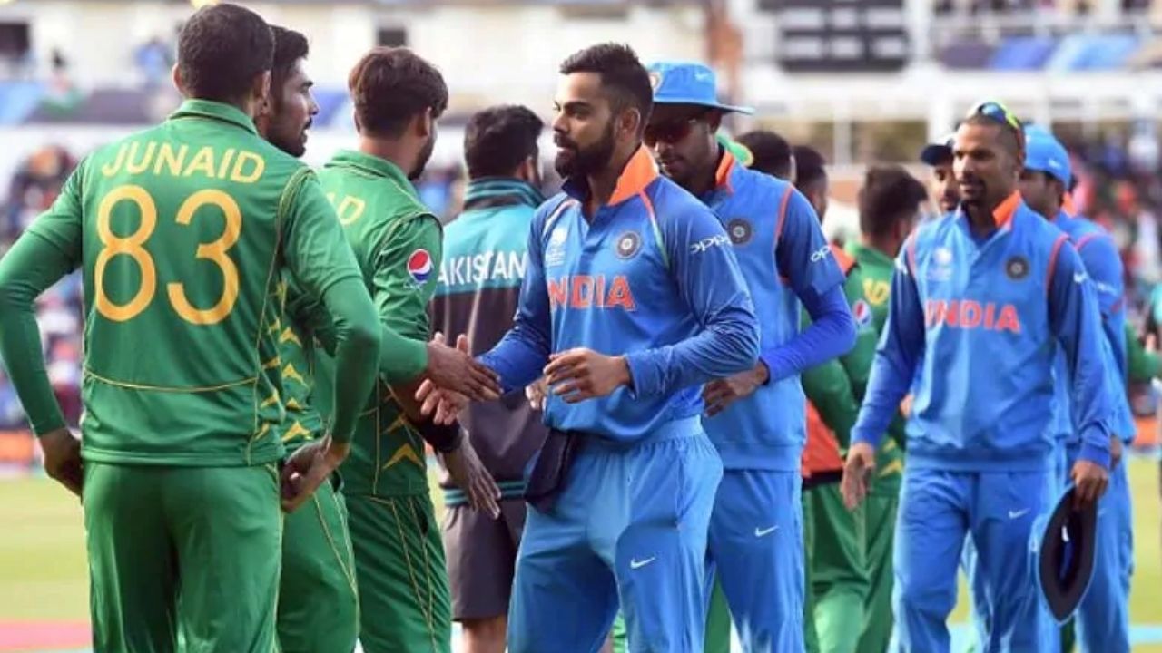 India-Pakistan के बीच फाइनल मैचों में भारत पर भारी रहा है पाकिस्तान
