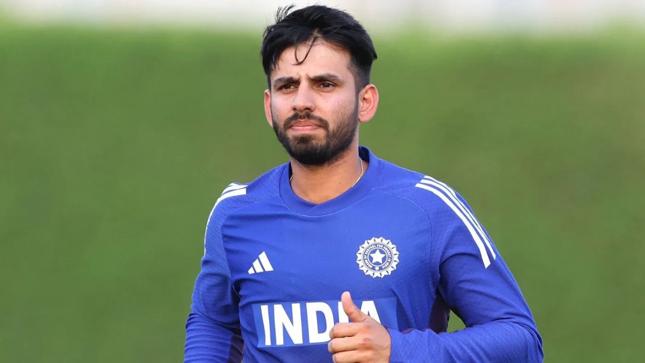 Asia Cup फाइनल मुकाबले में सिर्फ पानी पिलाते ही रह जायेंगे ये 4 खिलाड़ी, कप्तान सूर्या नहीं देना वाले मौका