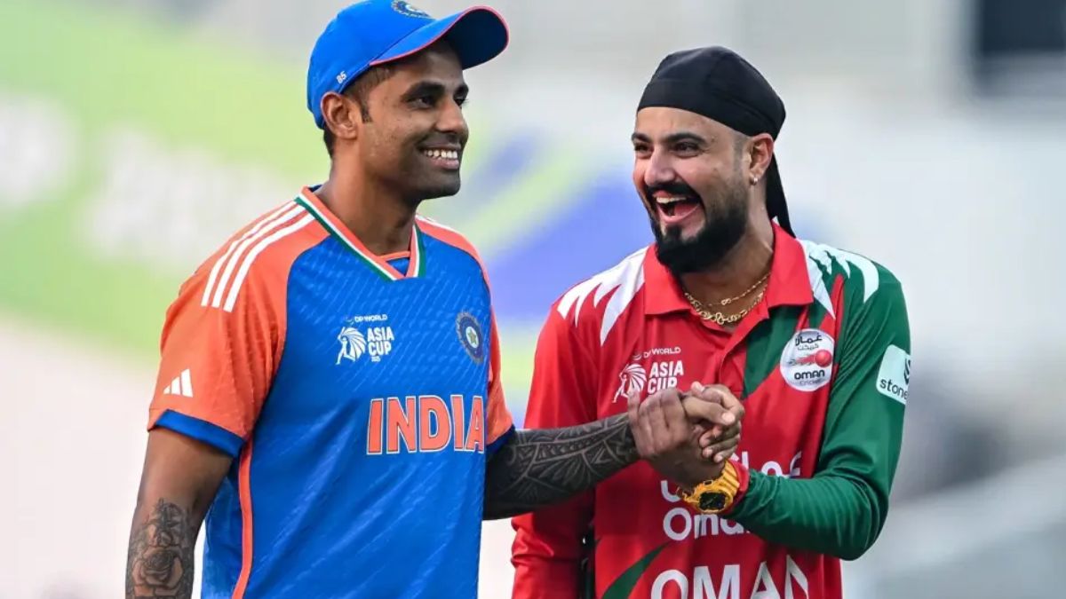 India vs Oman Match Stats: ओमान के खिलाफ सूर्या को इस्तेमाल करने पड़े 8 गेंदबाज, आमिर कलीम ने रचा इतिहास, मैच में बने कुल 16 रिकॉर्ड 16 India vs Oman Match Stats