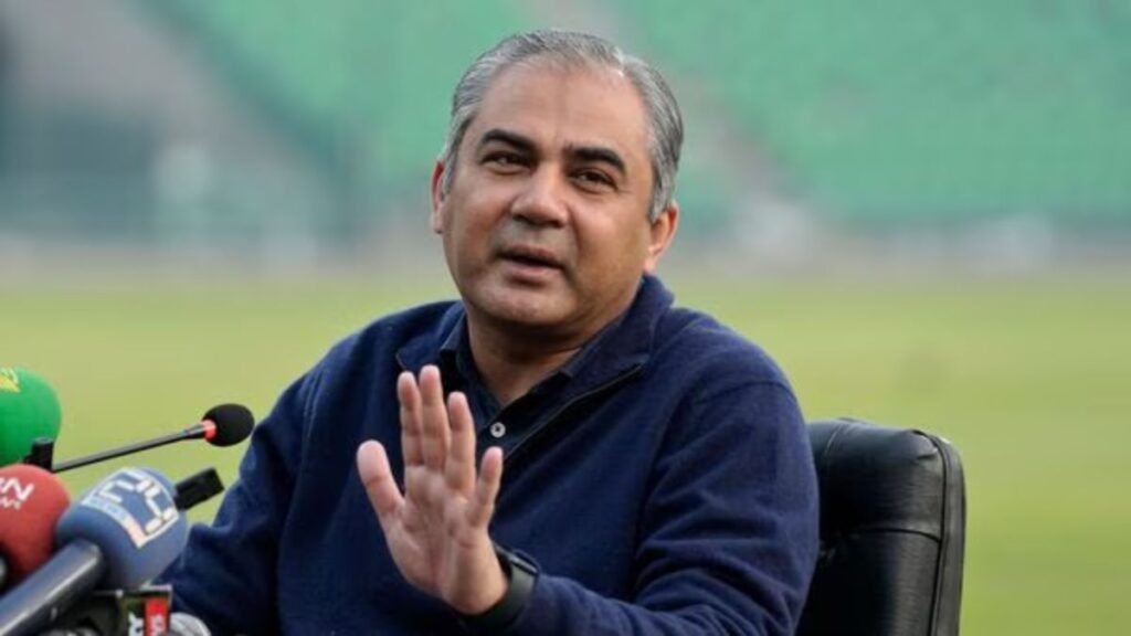 ट्रॉफी चोर मोहसिन नकवी की जानें वाली हैं कुर्सी, अब नहीं रहेंगे ACC के प्रेसिडेंट, अब ये भारतीय बनेगा अध्यक्ष 68 Trophy thief Mohsin Naqvi is about to lose his position as ACC President. This Indian will now become the President.