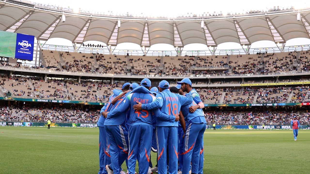 Ind Vs Aus Odi (1)