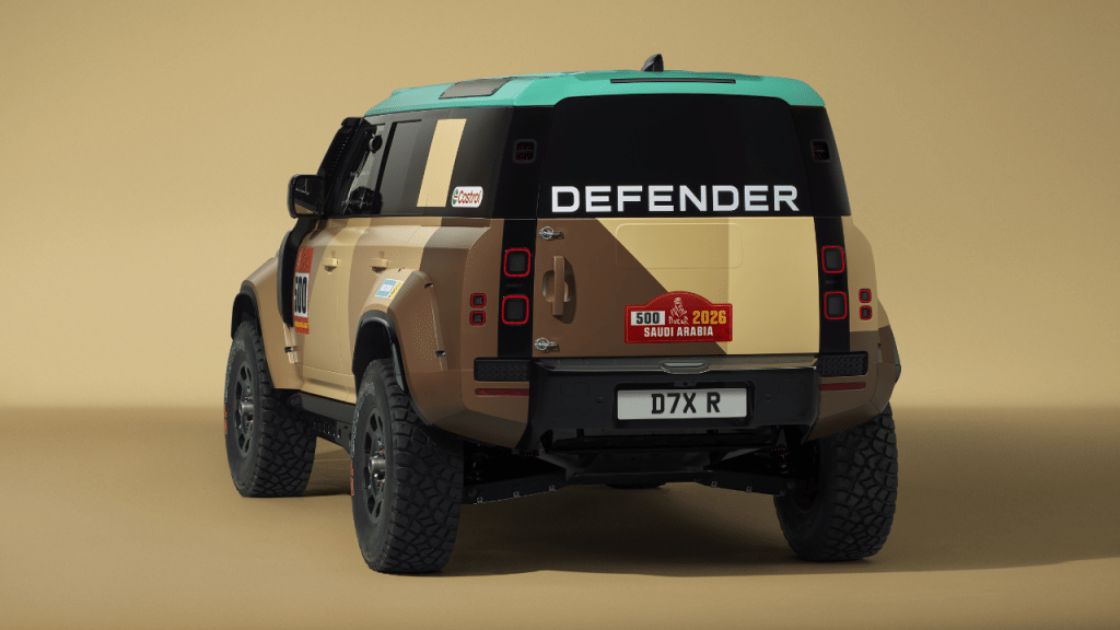 Land Rover Defender D7X-R exterior