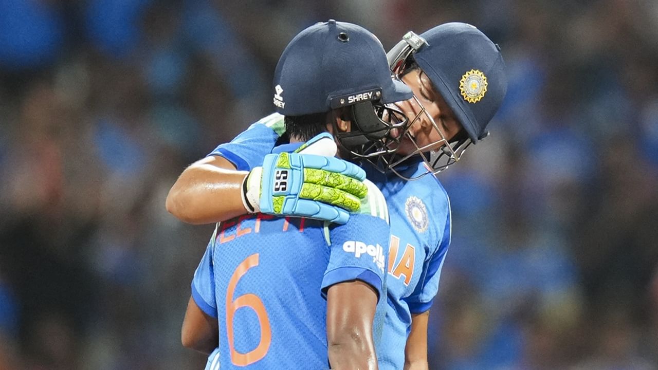 Icc Women's Wc Final: Ind W Vs Sa W