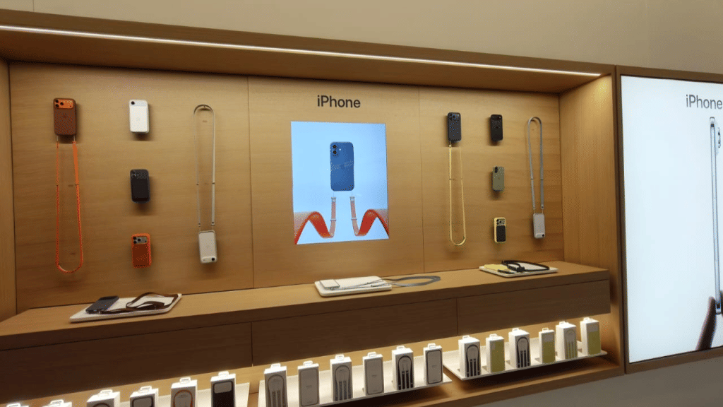 Inside Apple’s First Noida Store.