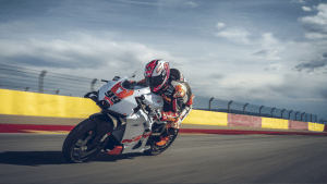 2026 KTM 990 RC R track
