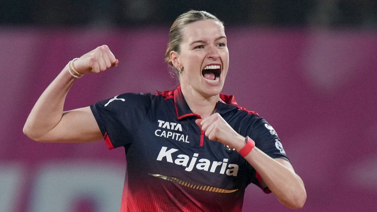 Lauren Bell Best Economy Wpl 2026 Pti