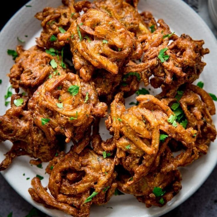 This contains: Onion pakoda