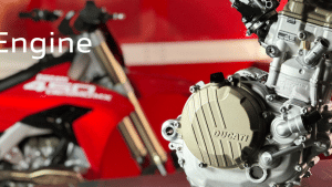 Ducati Desmo450 MX engine