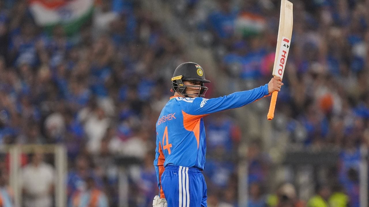 Abhishek Sharma At Vaishno Devi (3)