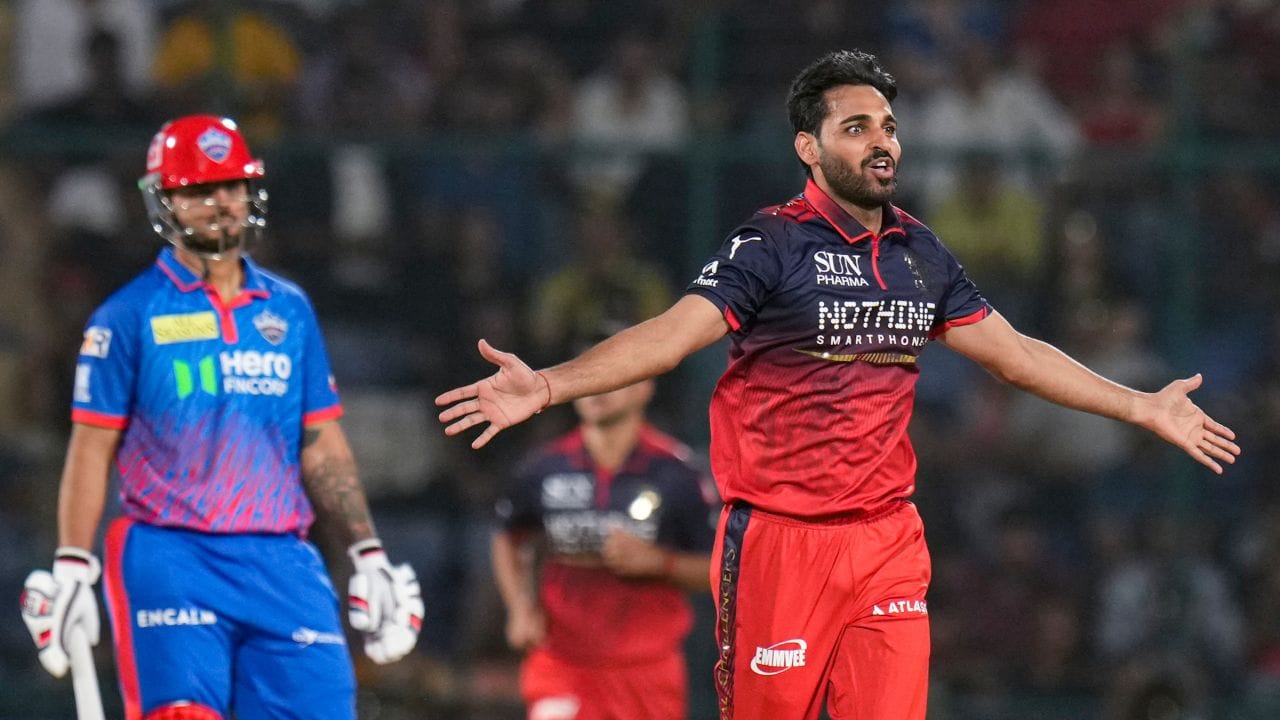 Bhuvneshwar Kumar (1)