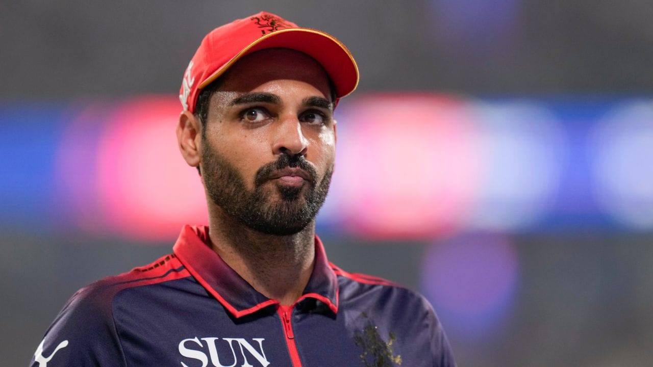 Bhuvneshwar Kumar (2)